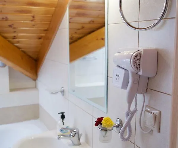 Poseidon Sea View Apartment